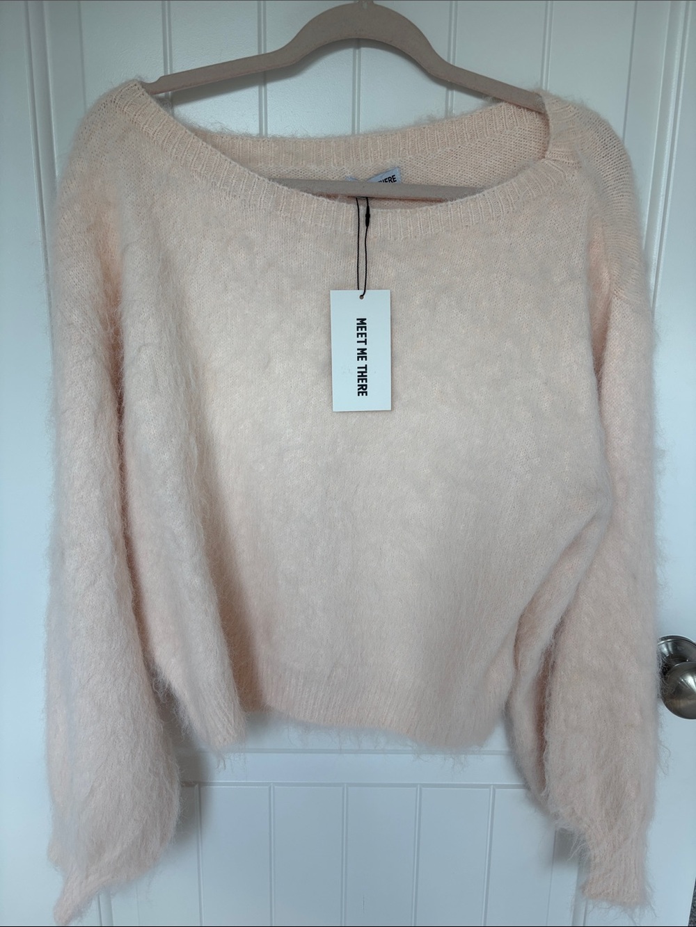 Meet me there sweater
